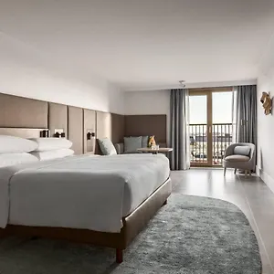 5* Отель Marriott